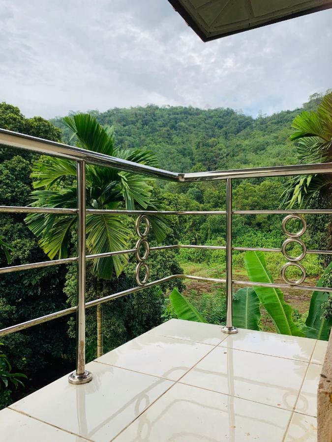Randiyaepiliyagoda Resort Avissawella Ngoại thất bức ảnh