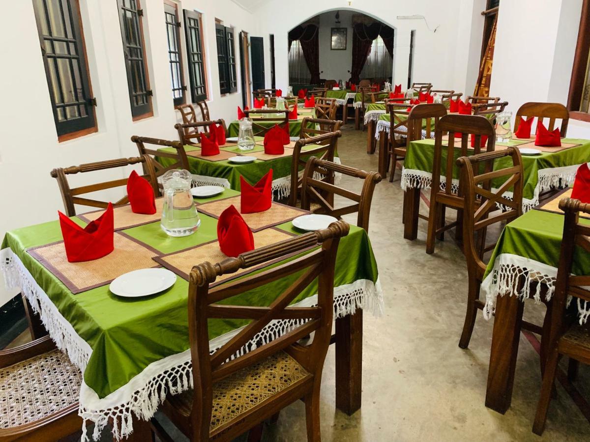 Randiyaepiliyagoda Resort Avissawella Ngoại thất bức ảnh