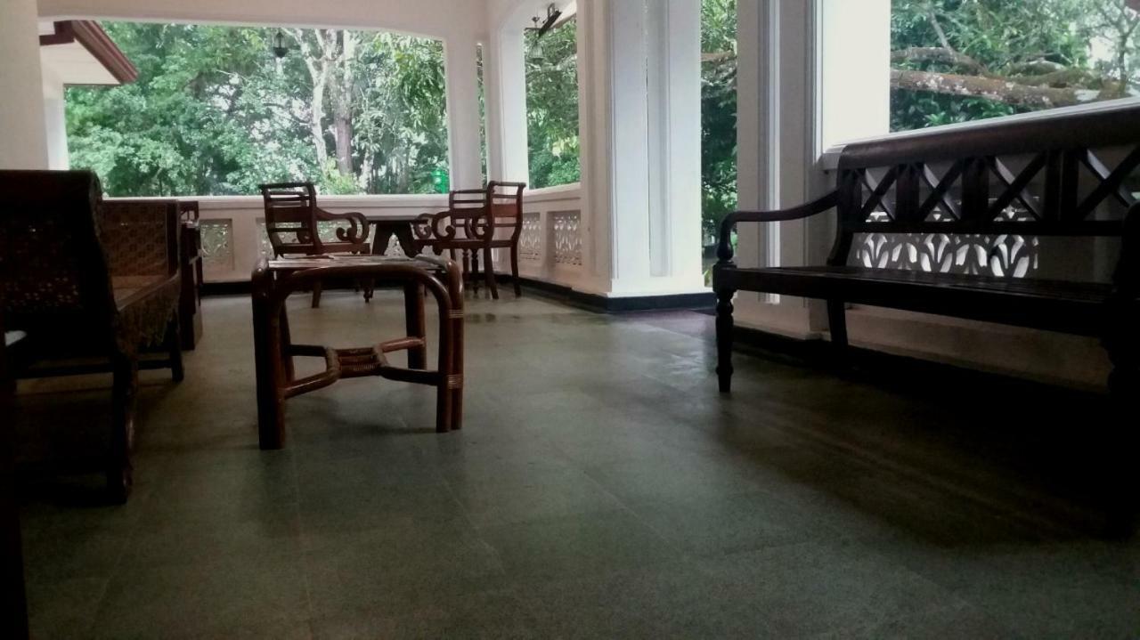Randiyaepiliyagoda Resort Avissawella Ngoại thất bức ảnh